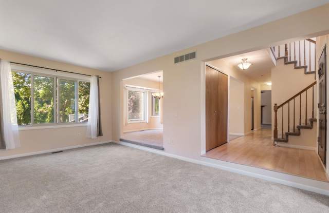6360 Robison Lane Gallery 4