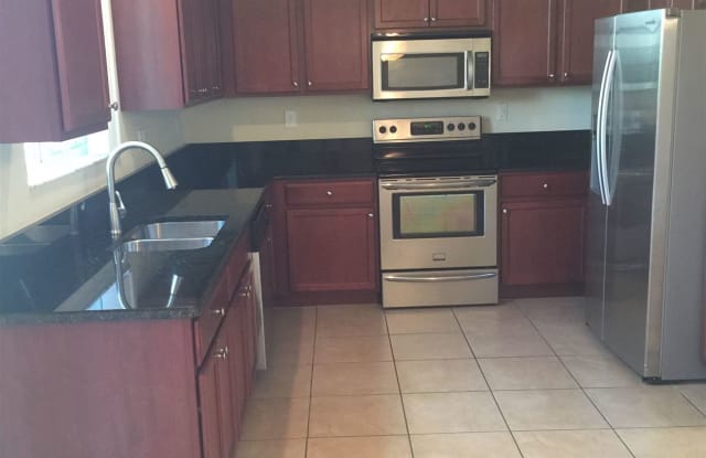 The Isles 3236 - 3236 NW 31st Ter, Oakland Park, FL 33309