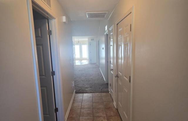 516 Lucille Drive Gallery 2
