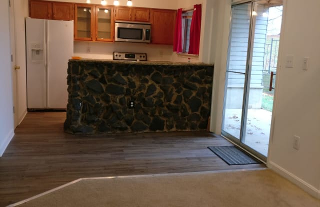 7908 Bayshore Dr - 7908 Bayshore Drive, Laurel, MD 20707
