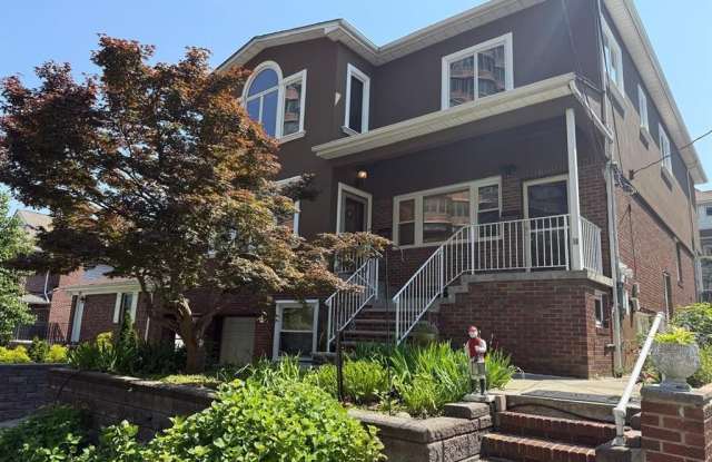 18 Lafayette Avenue photos photos