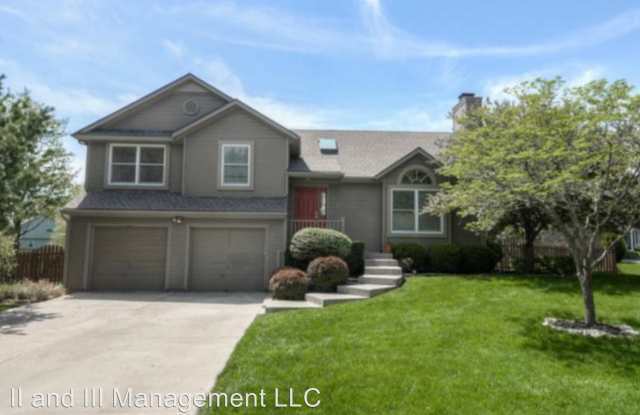 6223 W 156th Terr - 6223 West 156th Terrace, Overland Park, KS 66223