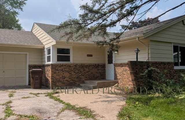 1904 Wisteria Road photos photos