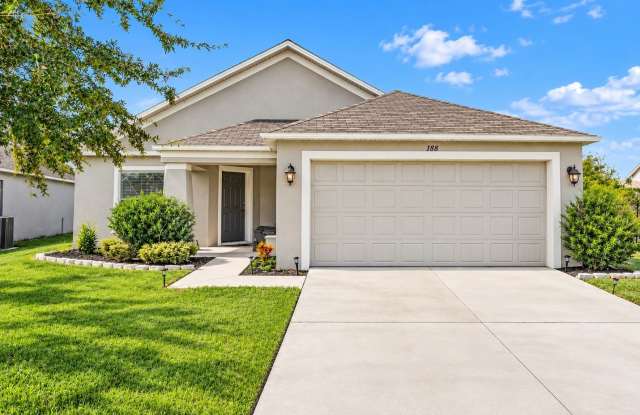 Charming 3BR House in Winter Haven Gallery 1