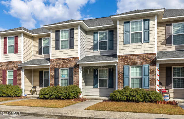 402 Falls Cove - 1 photos photos