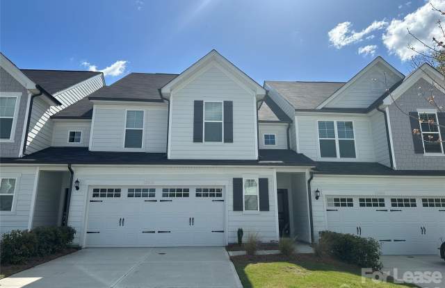 13010 Rover Street photos photos