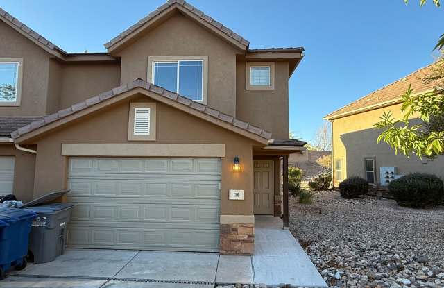 Remodeled 3 Bed / 2.5 Bath Townhome in Great Location photos photos Remodeled 3 Bed / 2.5 Bath Townhome in Great Location photos photos