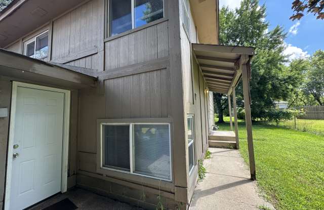 7916 Kyle Ave N - 7916 Kyle Avenue North, Brooklyn Park, MN 55443