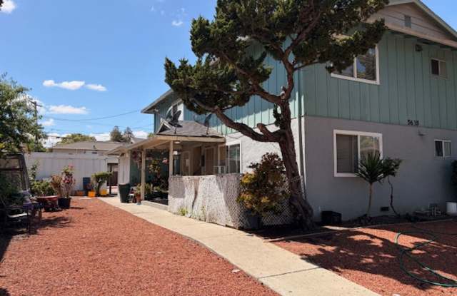 5635 Hoffman Court Gallery 3
