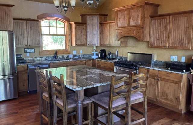 188 Oak Ridge Road Gallery 4
