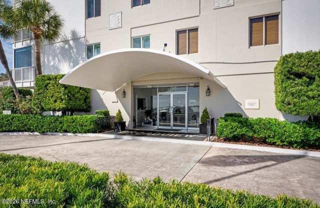1561 Lancaster Ter Gallery 4