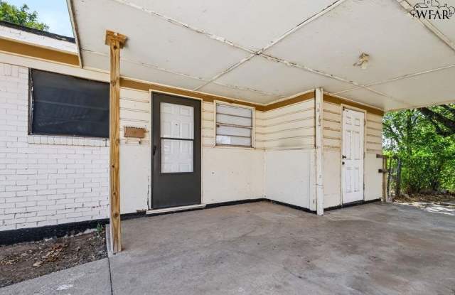 1628 PARKDALE DRIVE Gallery 2