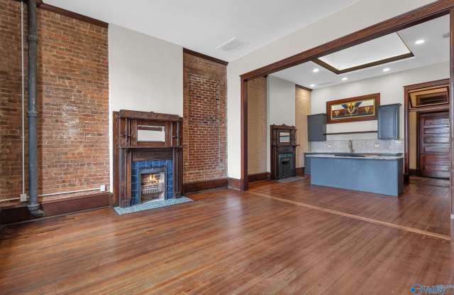 719 Bank Street NW - 719 Bank Street Northwest, Decatur, AL 35601