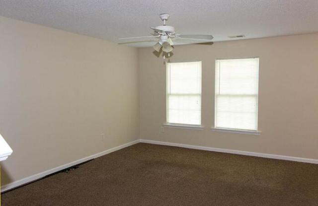 562 Fox Creek Crossing Gallery 2