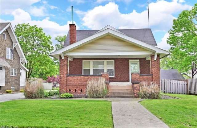 171 Woodbine Avenue SE Gallery 2