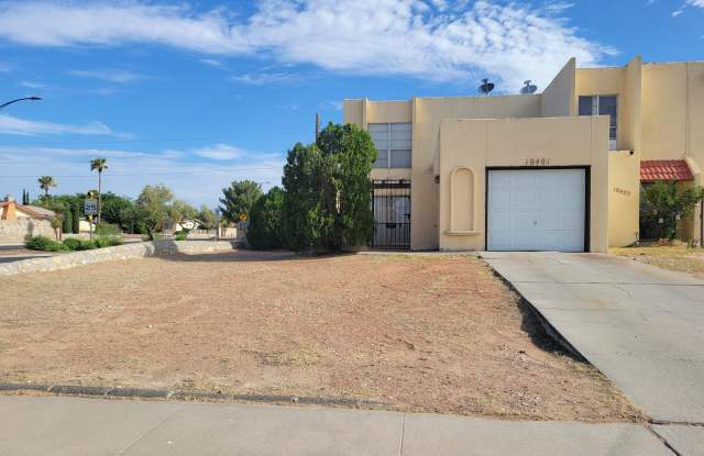 10401 ASHWOOD Drive Gallery 1