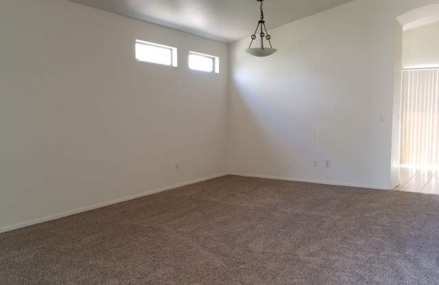 12345 W. Scotts Dr hw Gallery 3