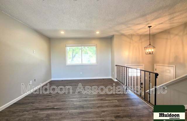 1243 Chiricahua Dr Gallery 4