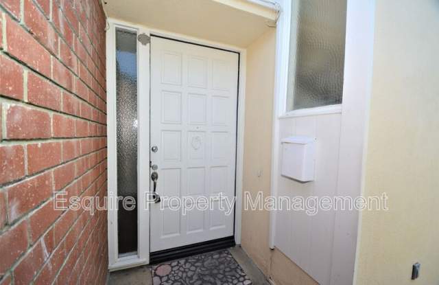 1629 PIERSIDE LANE Gallery 2