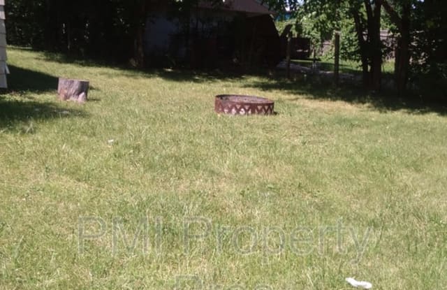 5151 N 58th St - 5151 North 58th Street, Milwaukee, WI 53218