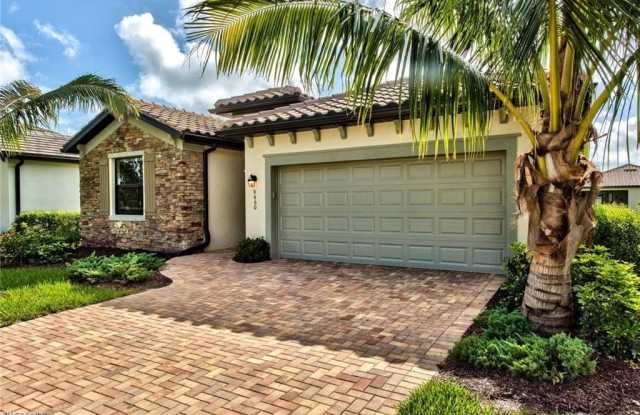 9460 Foxglove Ln lot: 376 photos photos