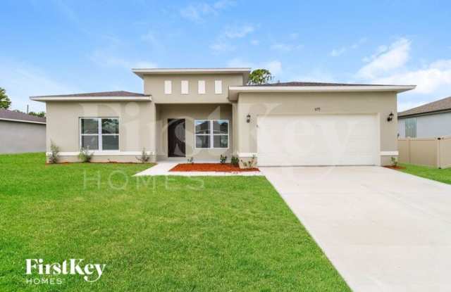 670 Weaver Road Southwest - 670 Weaver Road Southwest, Palm Bay, FL 32908