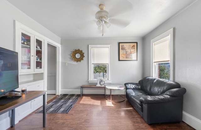 3947 E Squire Ave Gallery 1