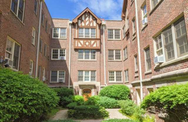 1452 Oak Avenue photos photos