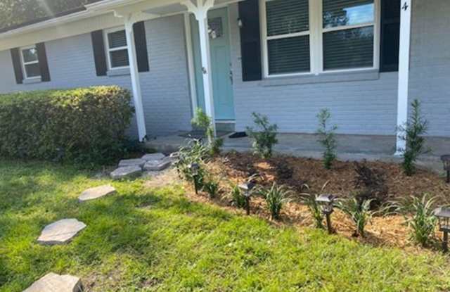 UPDATED 3B/1.5B Home in the Heart of Ft. Walton Beach photos photos