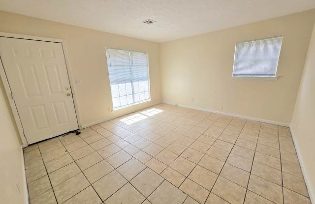 408 Briarbrook Drive204 Gallery 2