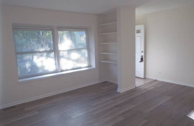 158 S ORCHARD Drive Gallery 2