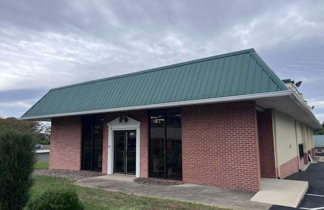 871 W KING photos photos