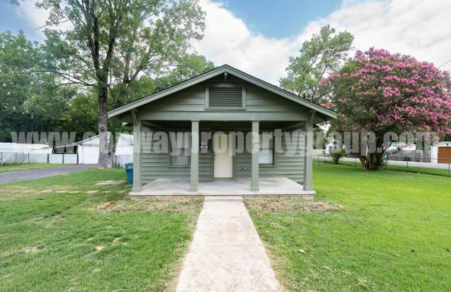 1404 Clifton Street Gallery 2