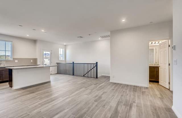 2020-Built 3 Bedroom Beauty in the Heart of Henderson! Gallery 4