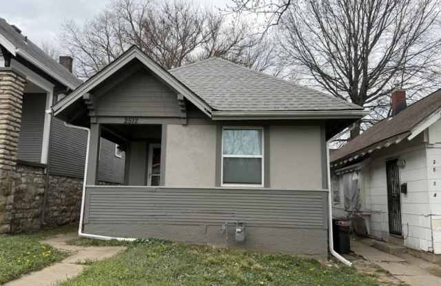 2512 North 12th Street photos photos