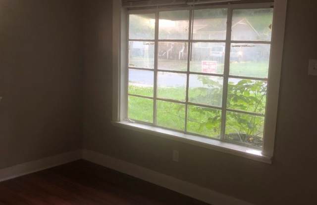608 Gardenia Gallery 2