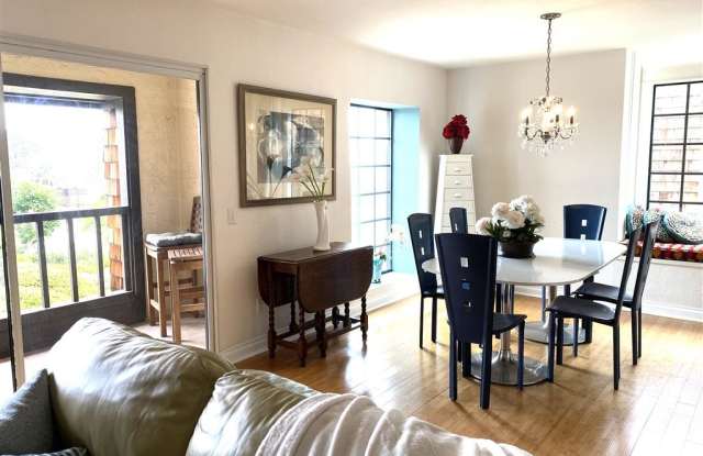2233 Del Mar Scenic Pkwy Gallery 2