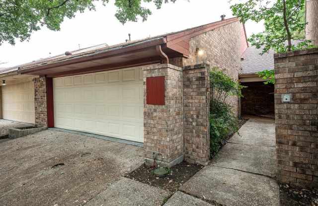 3451 Courtyard Circle - 3451 Courtyard Circle, Farmers Branch, TX 75234