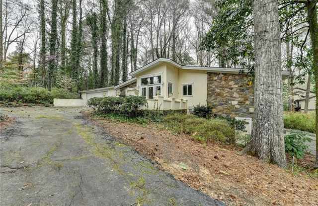 4900 Northland Drive photos photos