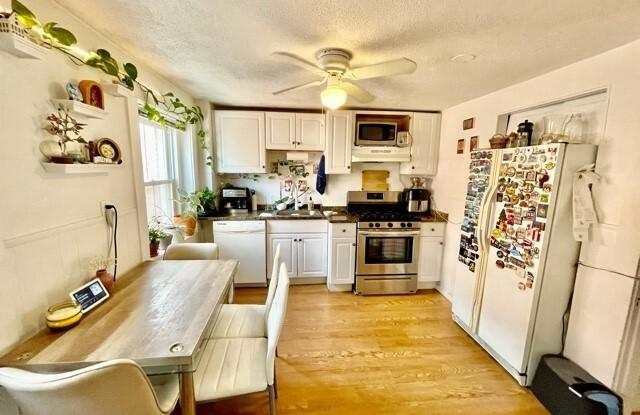 164 Prince St. photos photos