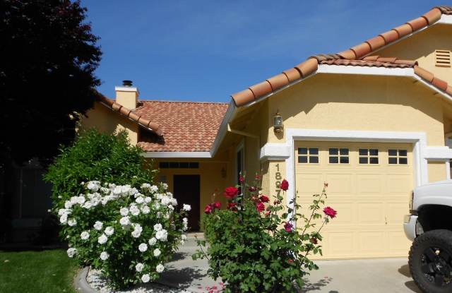 3 bedroom 2 bath house in Yuba City Gallery 1