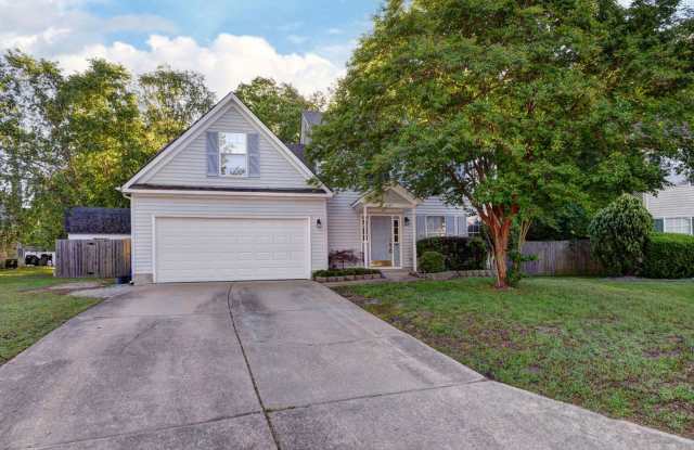 Nicely Updated on Quiet Cul-de-Sac photos photos