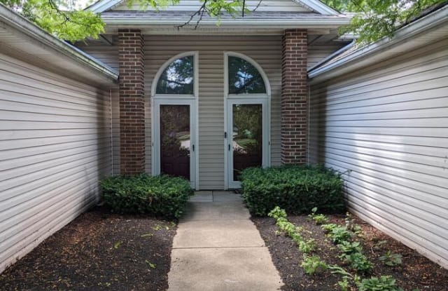 821 Shadow Ln. - 821 Shadow Lane, Toledo, OH 43615