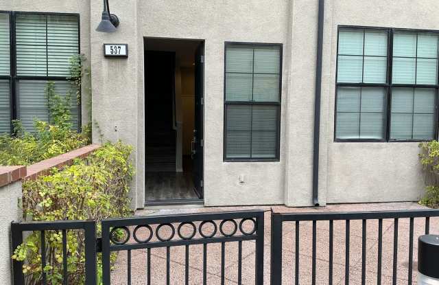 3 Bedroom 3 Bath Townhouse Style Condo at Depot Walk in Orange photos photos 3 Bedroom 3 Bath Townhouse Style Condo at Depot Walk in Orange photos photos