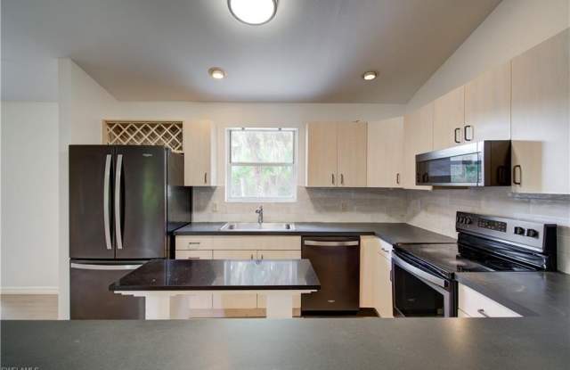 731 Jung Blvd E Gallery 4