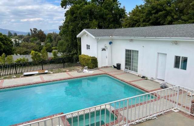 4910 Brewster - 4910 Brewster Drive, Los Angeles, CA 91356