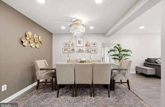 13118 HEARTHSIDE Lane Gallery 4