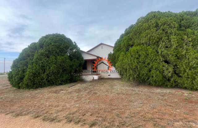 Charming Country home. 2 bed 1 bath photos photos