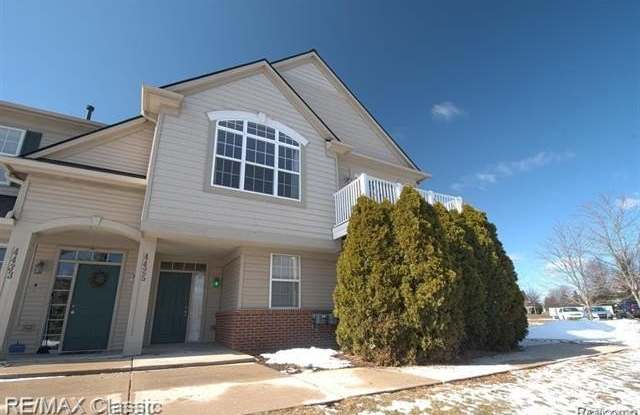 4425 Aster Boulevard photos photos