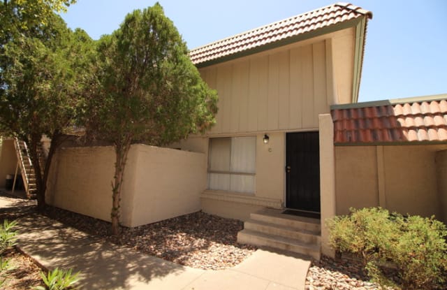 5606 South Hurricane Court - 5606 South Hurricane Court, Tempe, AZ 85283